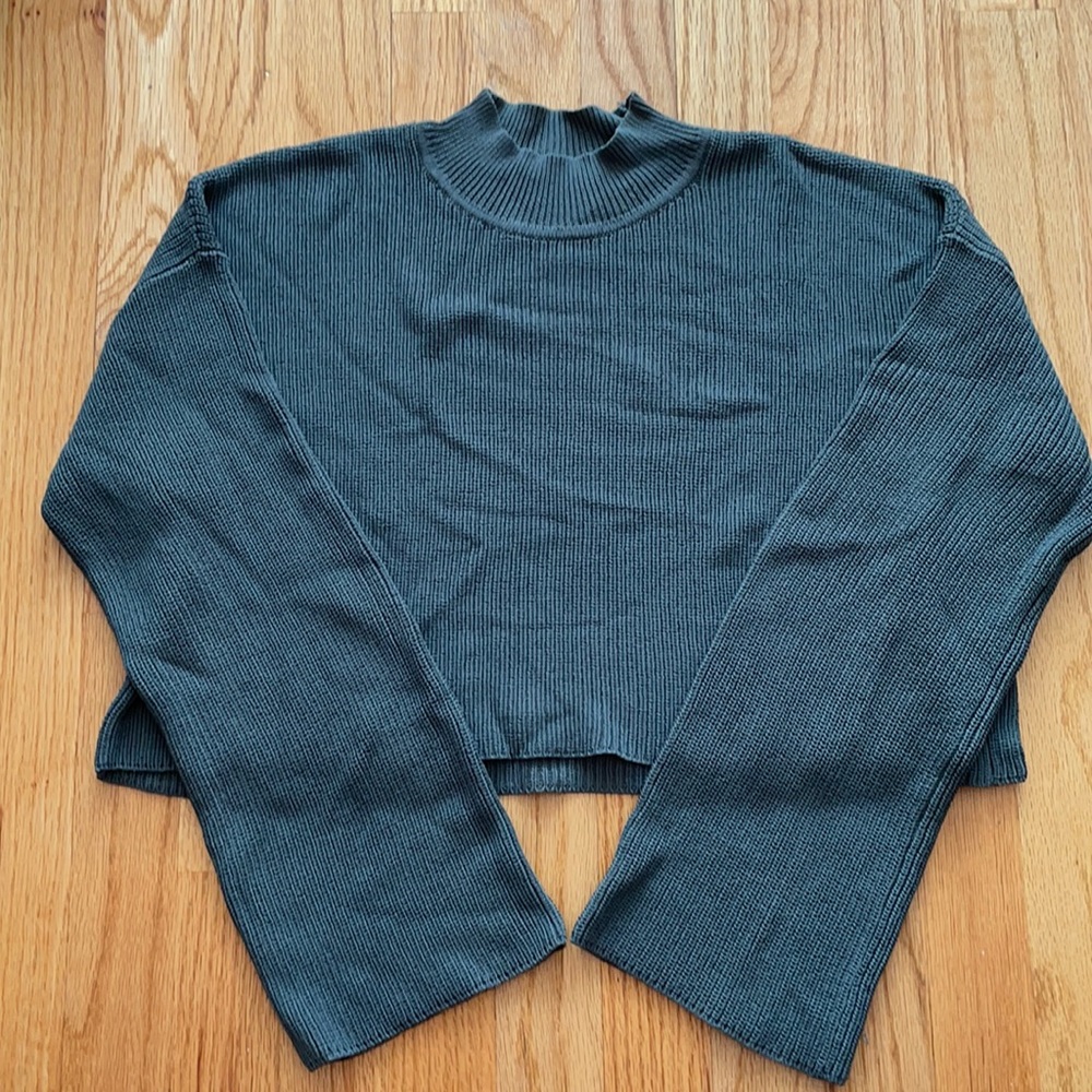 Aritzia Cropped Ribbed Sweater in Deep Teal